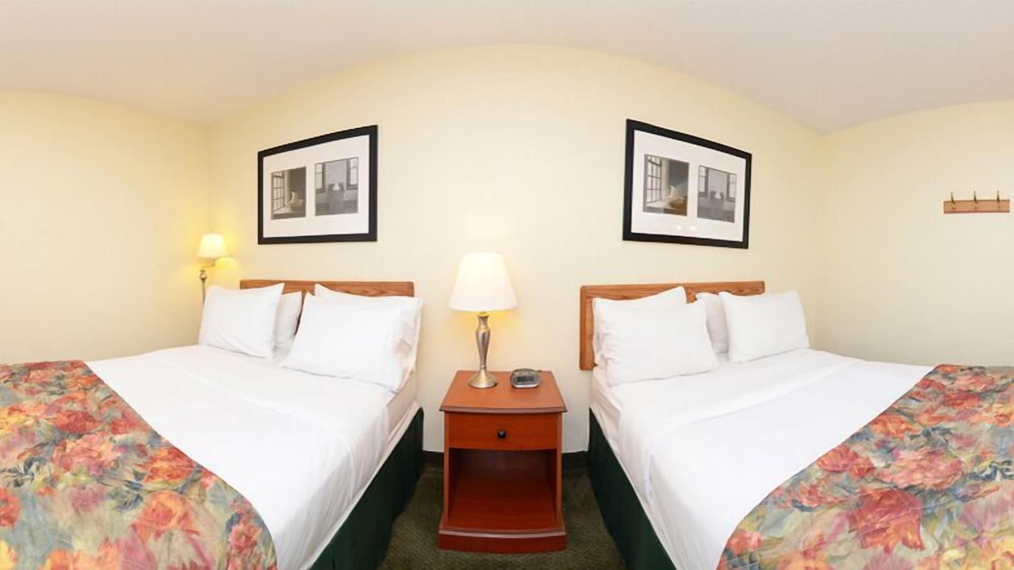 Hotel Baymont By Wyndham Decatur Exterior foto